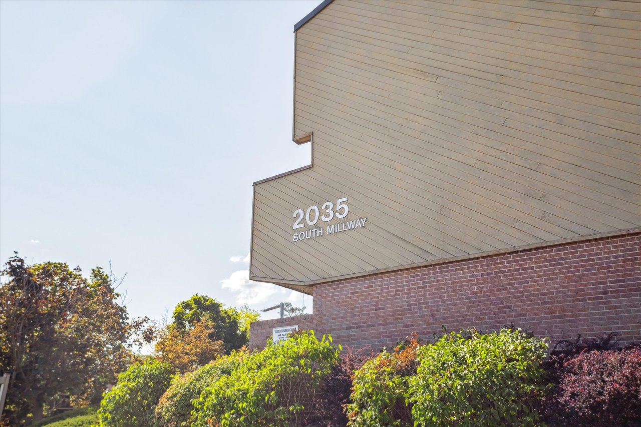 2035 South Millway 53