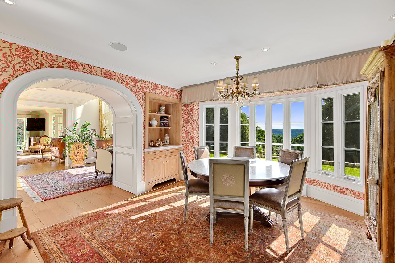 16 Whippoorwill Road