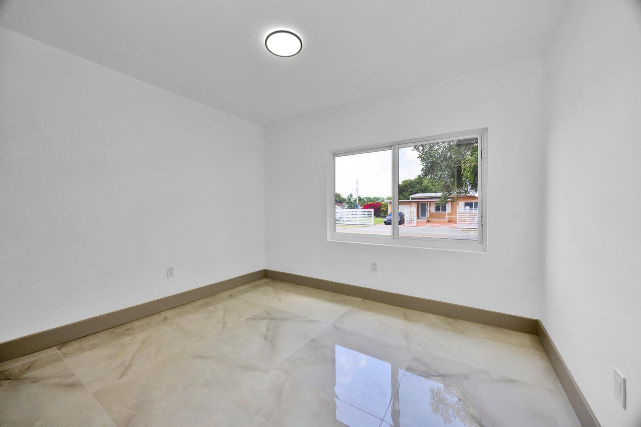 Fully Renovated 4-Bedroom Home Minutes from Coral Gables