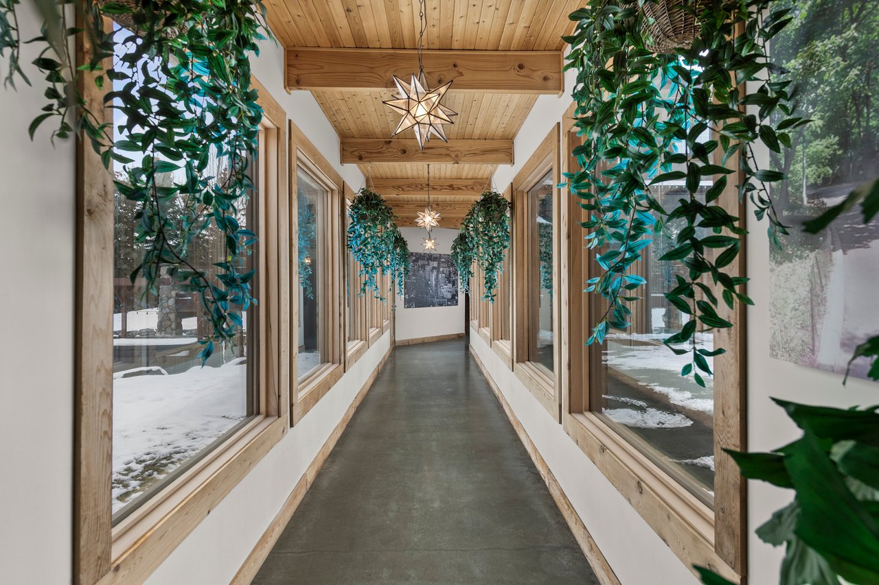 19 Bearspaw Summit Rise