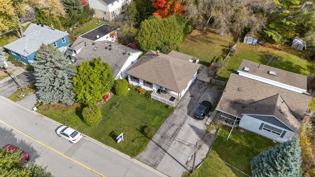 275 Maple Street, Newmarket