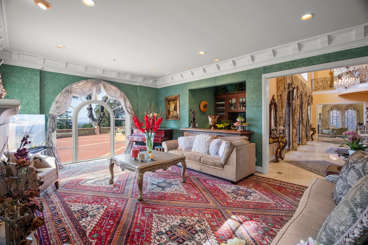 16840 Cypress Way