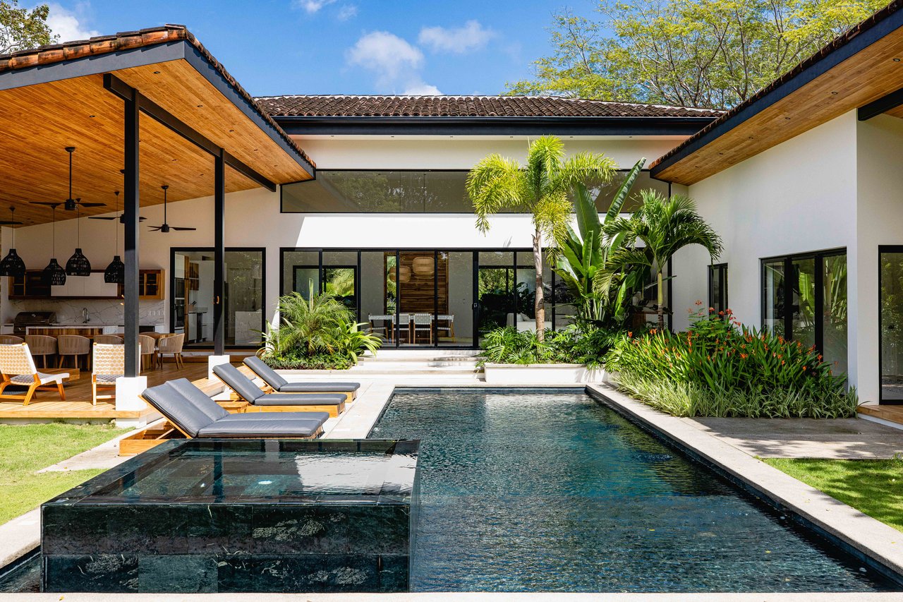 The Wave House | A Hidden Gem in Hacienda Pinilla’s Los Almendros!