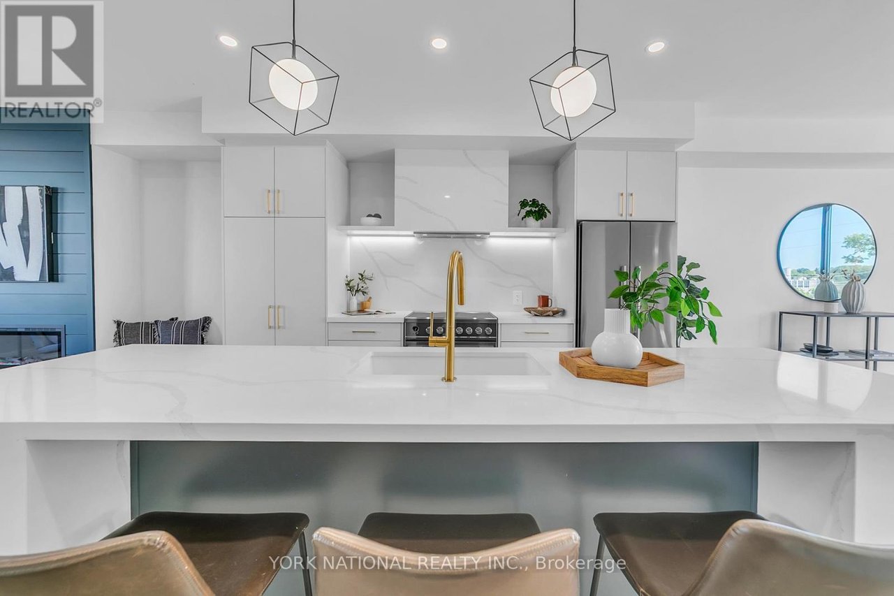 59 Charles St, #8