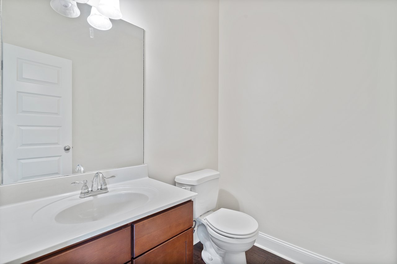 Great House! Great Location! Great Price!!