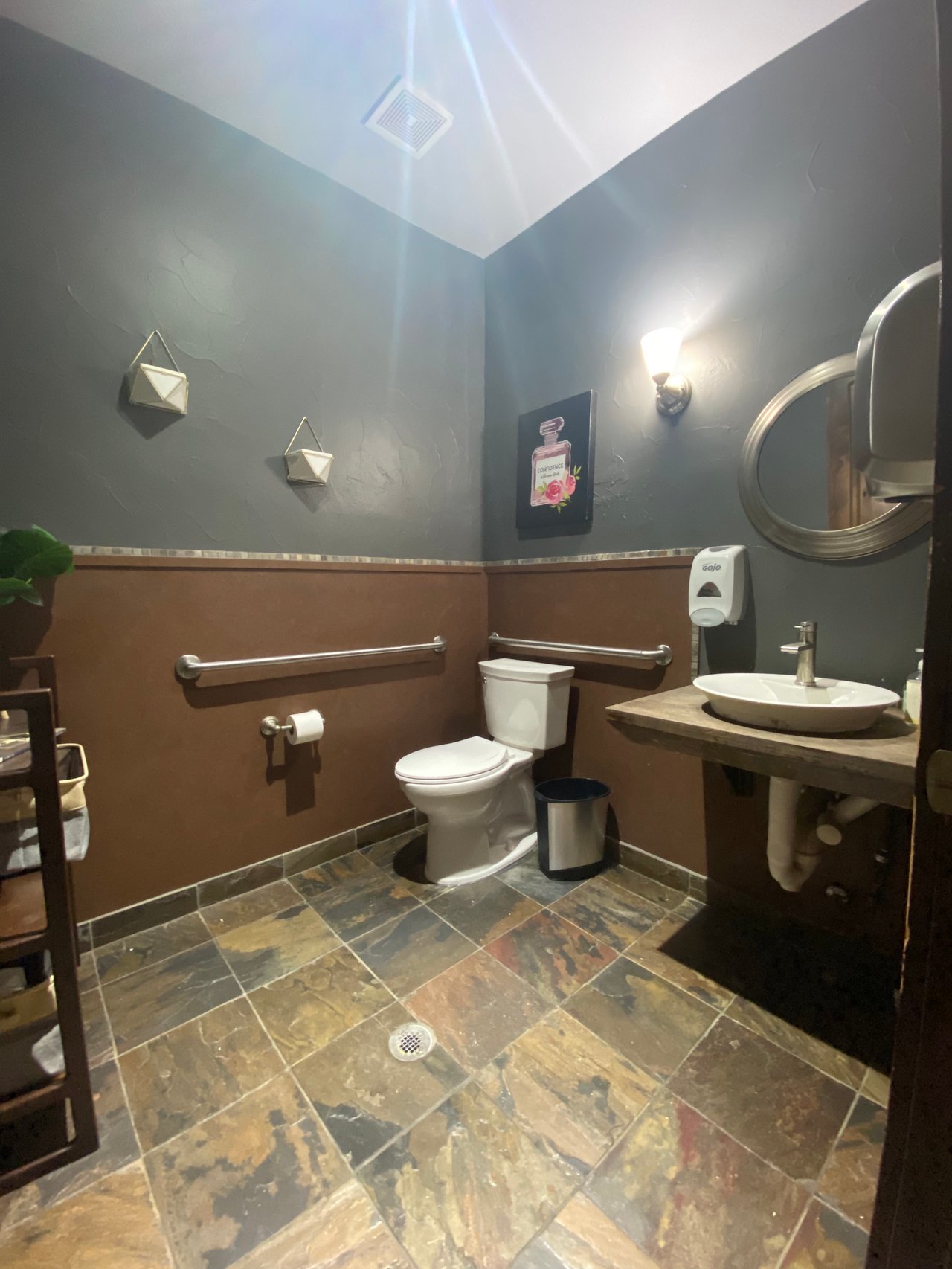 120 W. Louisiana