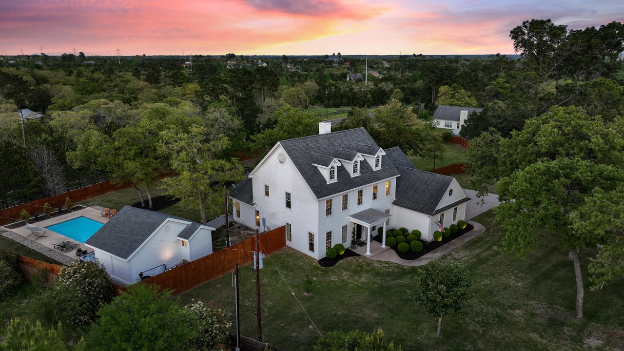 A PRIVATE RESORT RETREAT IN BASTROP