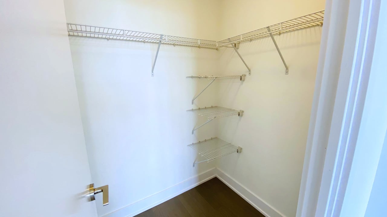 20 Shore Breeze Drive Unit: 903