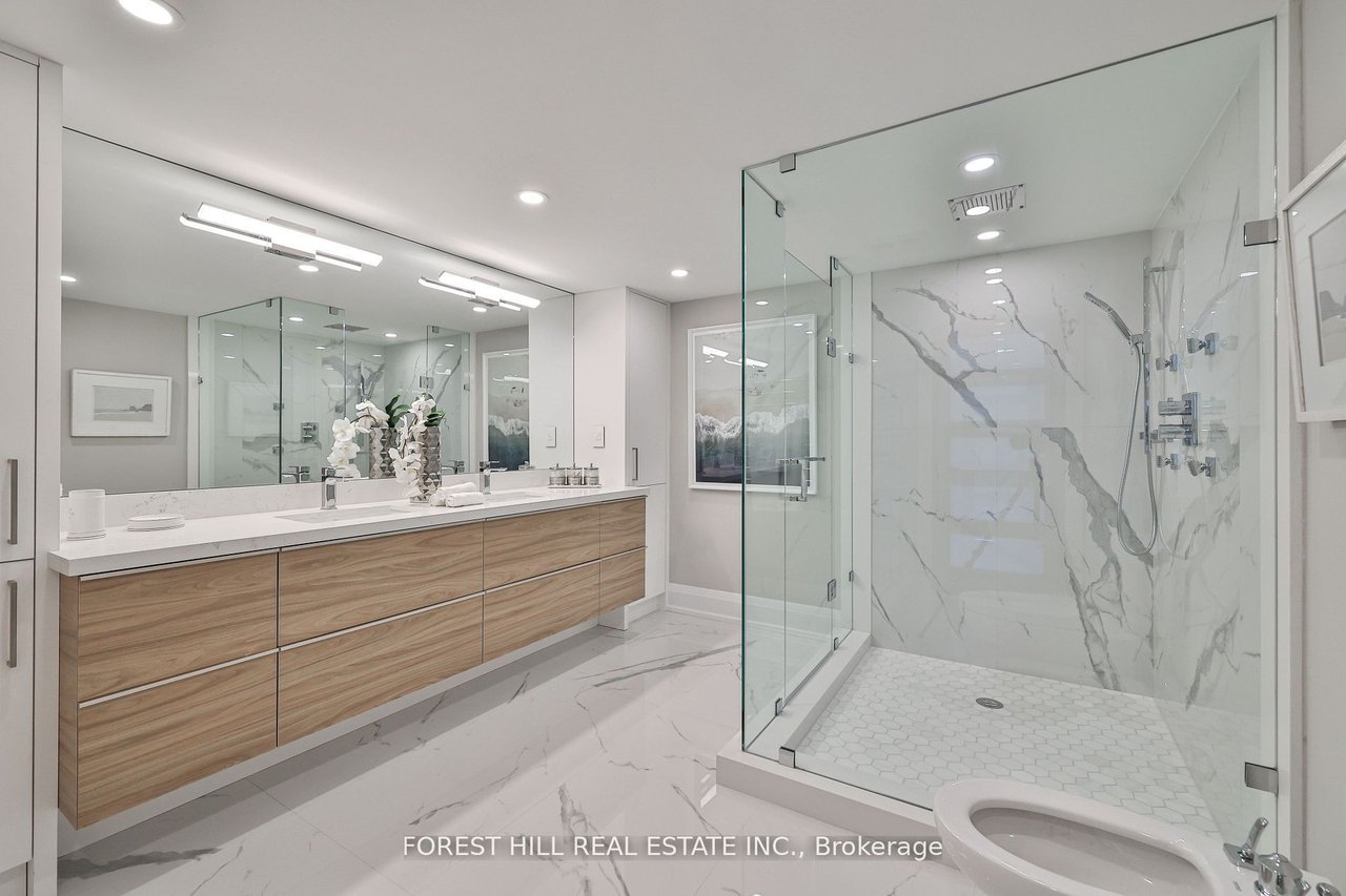 LOWER PENTHOUSE IN THE FINANCIAL DISTRICT