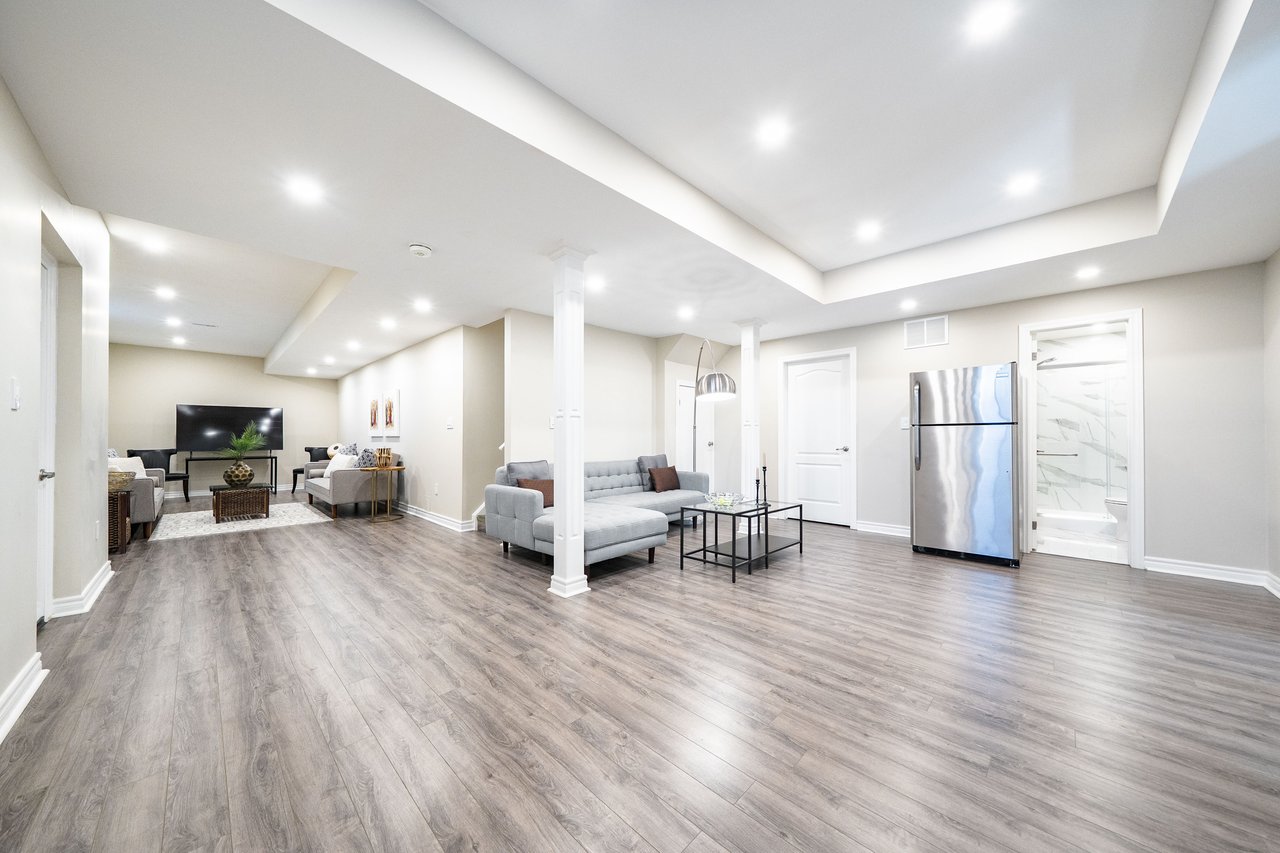 130 Drizzel Crescent