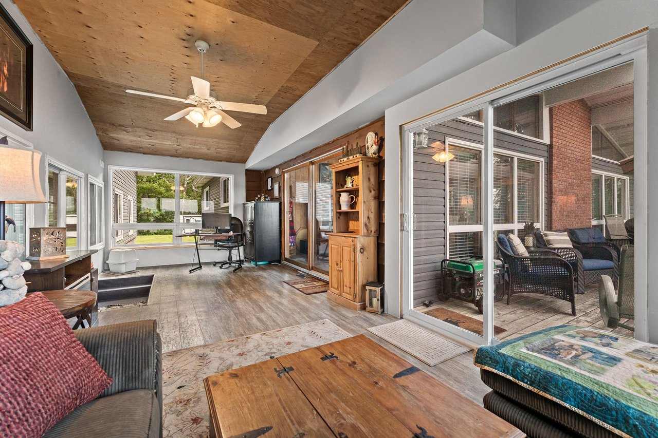 27 Young Street, Kawartha Lakes