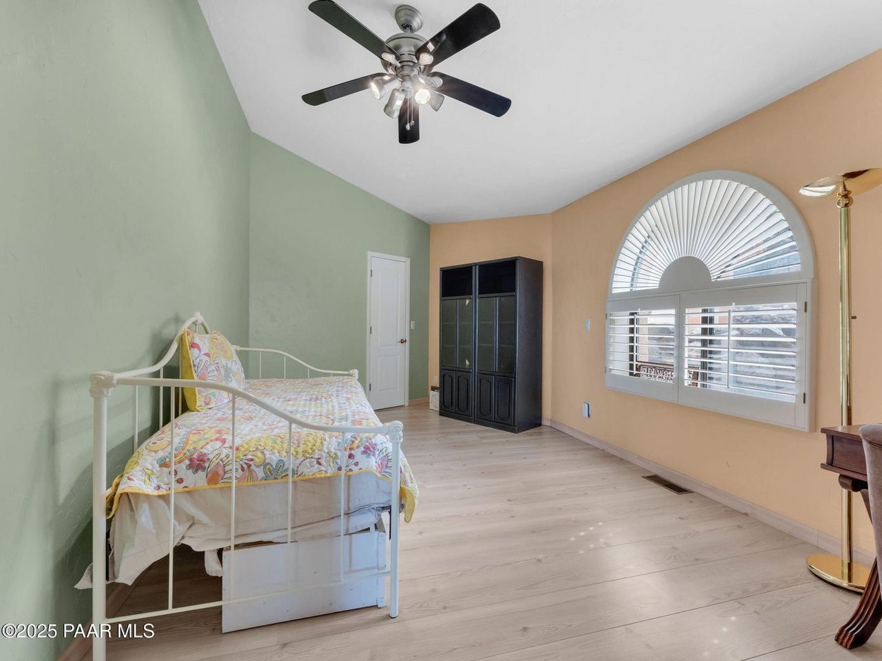 3160 Rainbow Ridge Dr