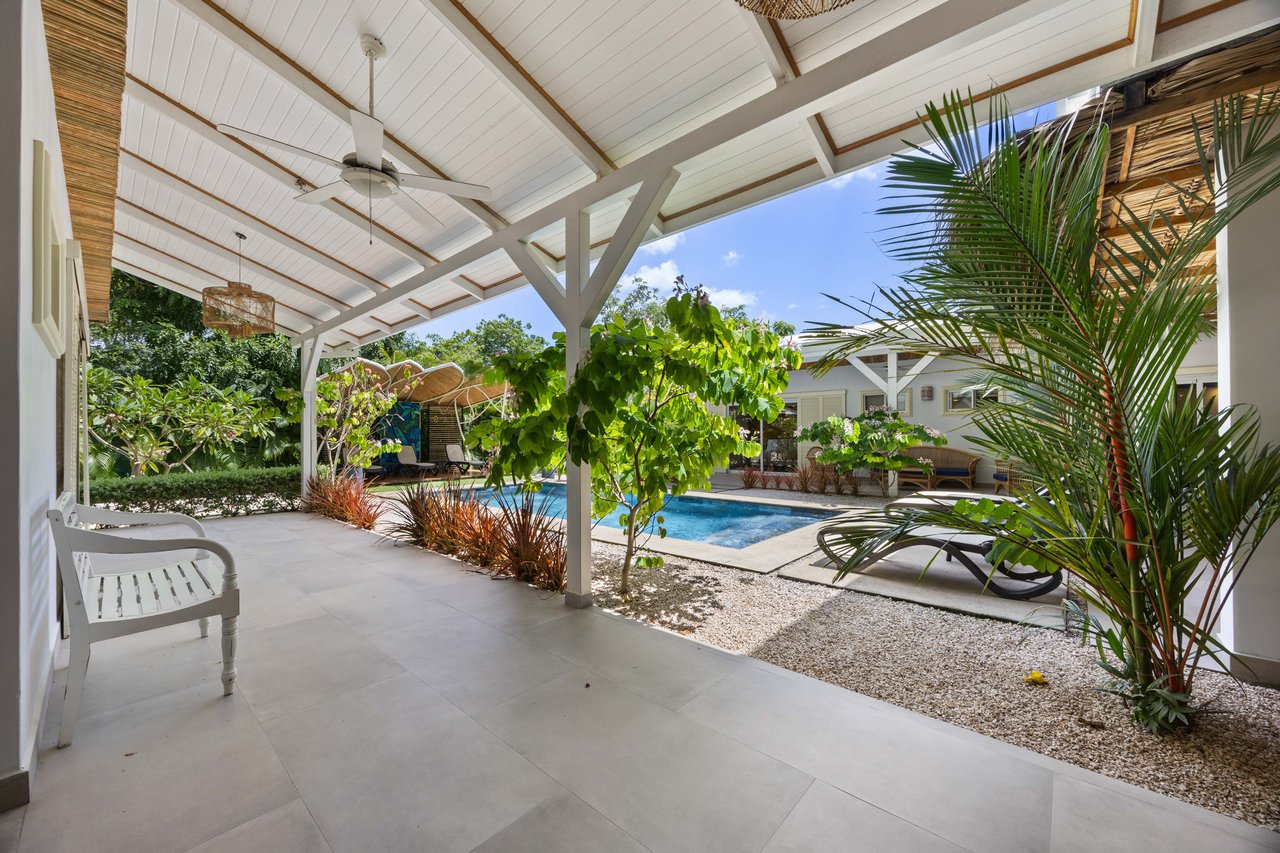 Casa Karibe | Vibrant 5-Bedroom Caribbean-Inspired Villa with Pool in Gated Tamarindo Community
