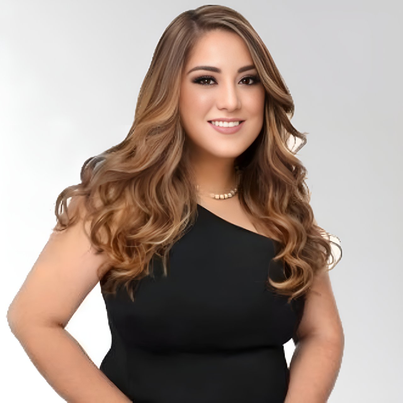 Selene Aleman La Jolla, CA Real Estate Agent Headshot
