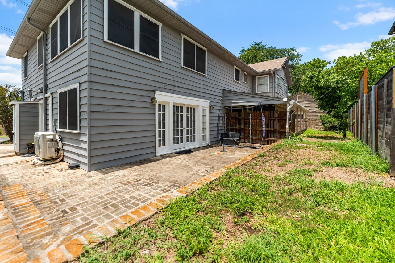 1303 Newfield Lane