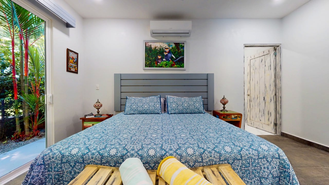 Immaculate 3-Bedroom Home with Pool Near Marino Ballena National Park