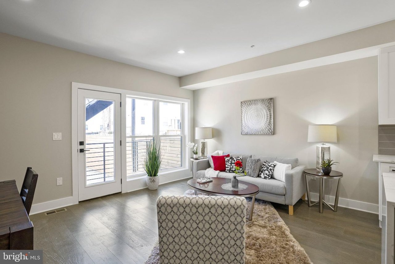 3559 10th St NW, Unit 1