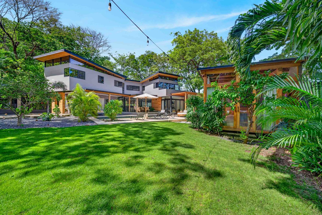 Casa Chavela | Luxury 4-Bedroom Home with Guest Cabin & Pool in Tamarindo