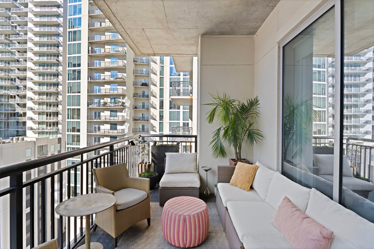 222 12th Street Unit 1503