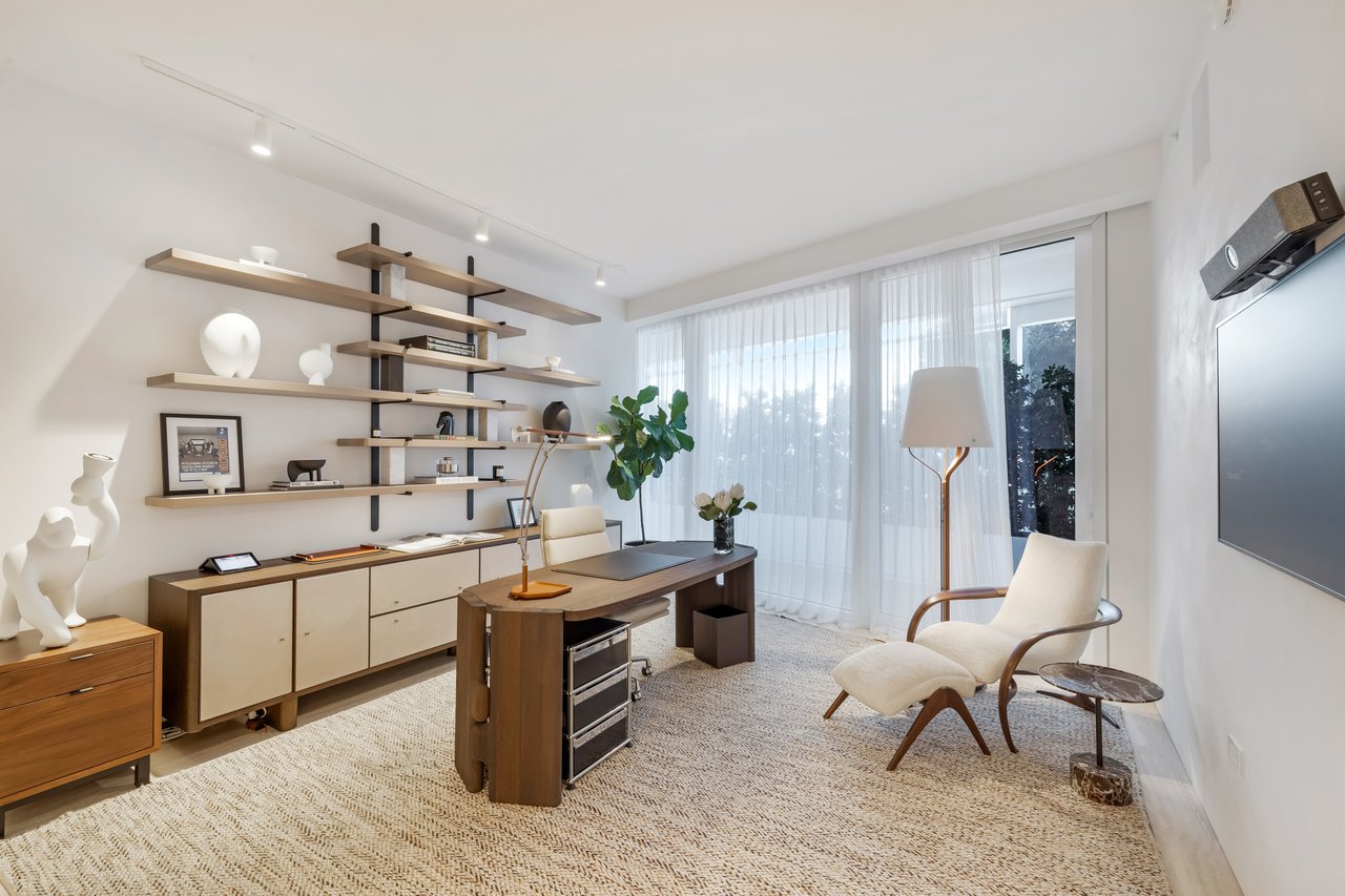 Four Seasons Surf Club S-207