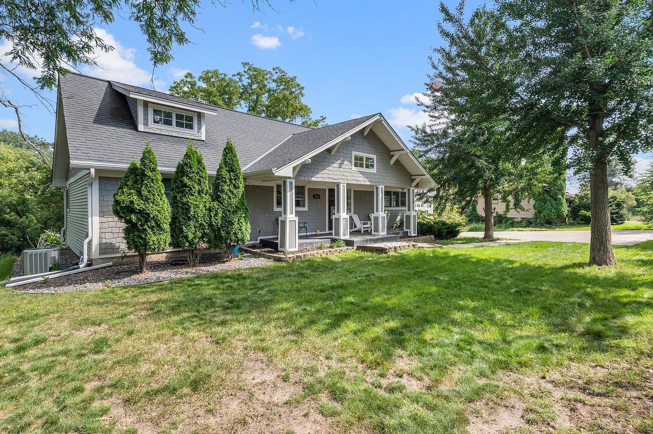 Updated Rambler in the Heart of Minnetonka