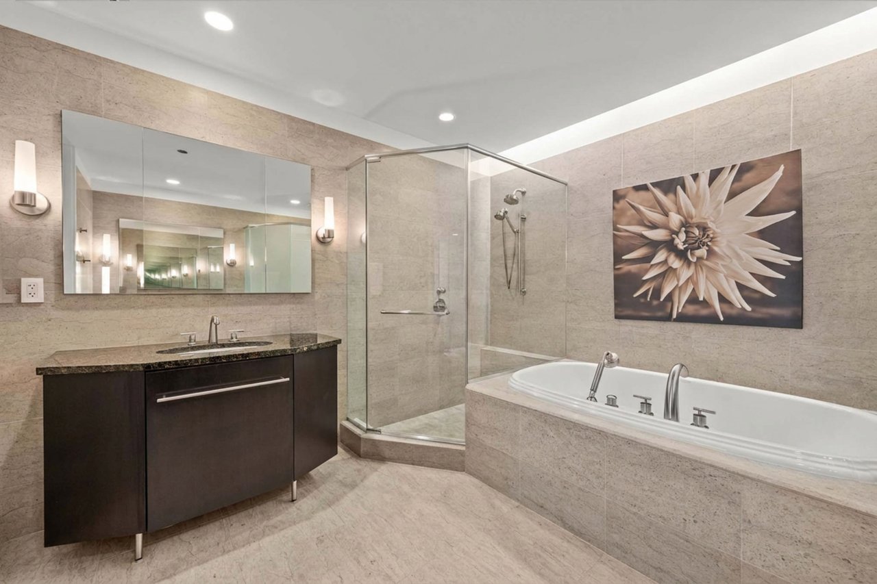 401 N Wabash Ave Unit 74D