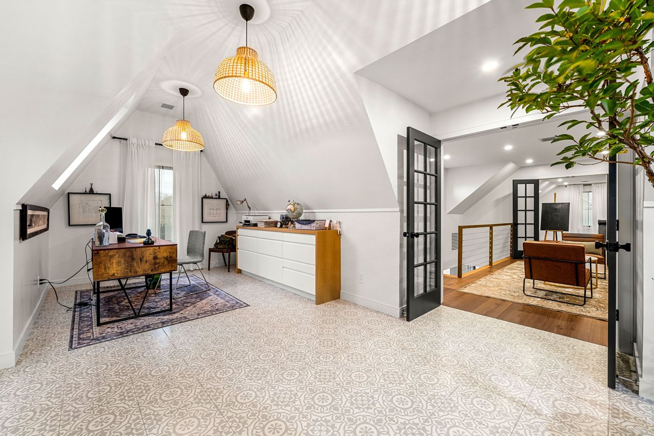 Modern Farmhouse Retreat