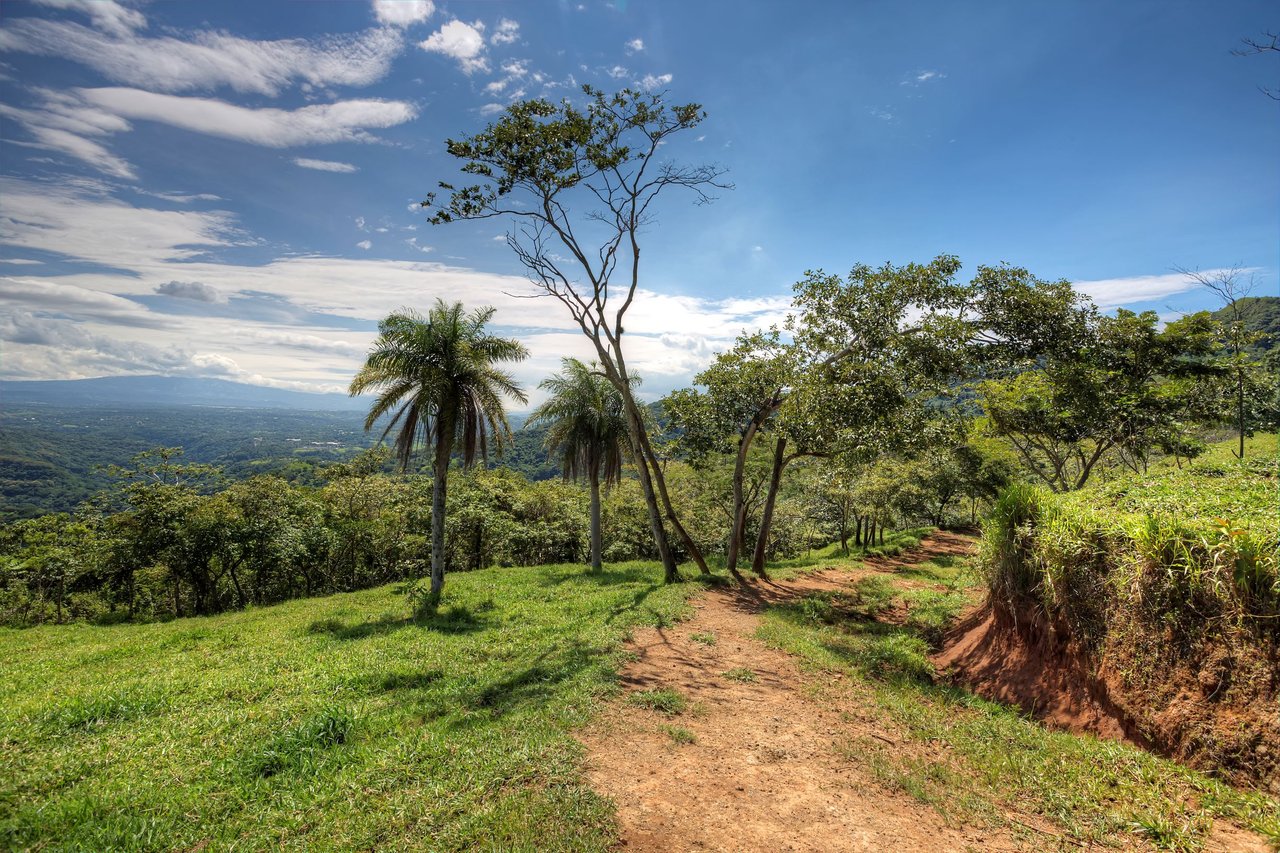 Rancho Montecito Atenas