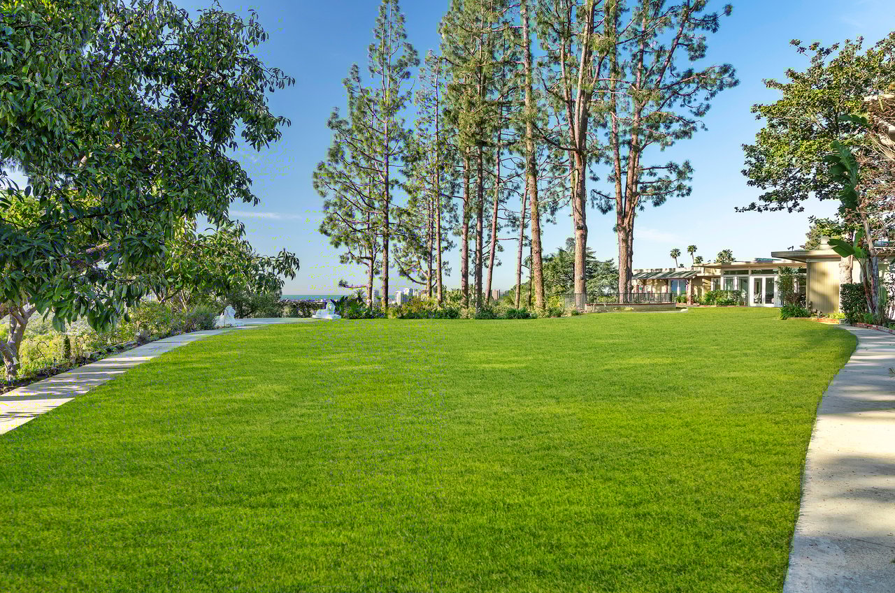 1005 N ALPINE DR, beverly hills