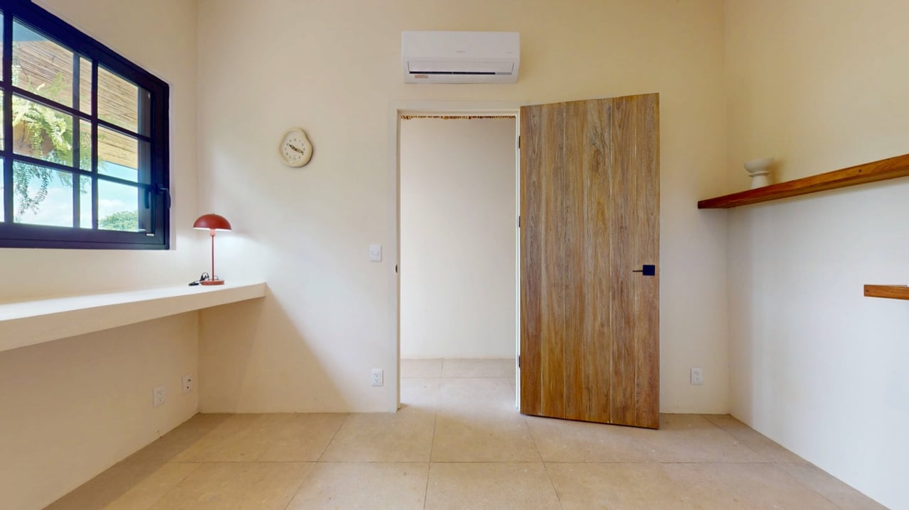 New Modern Ojochal Home with Pool, Office & Mountain Views 24/7 Security