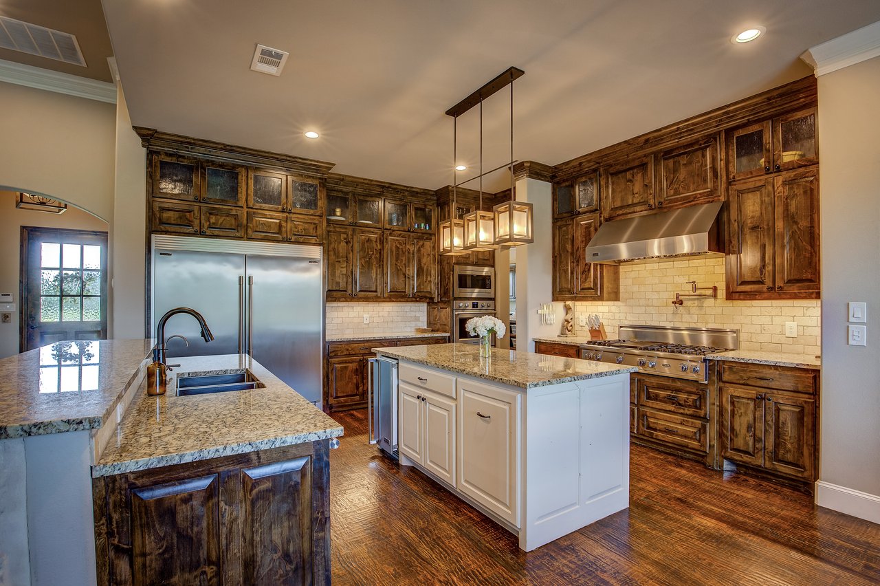 552 Horseshoe Bend
