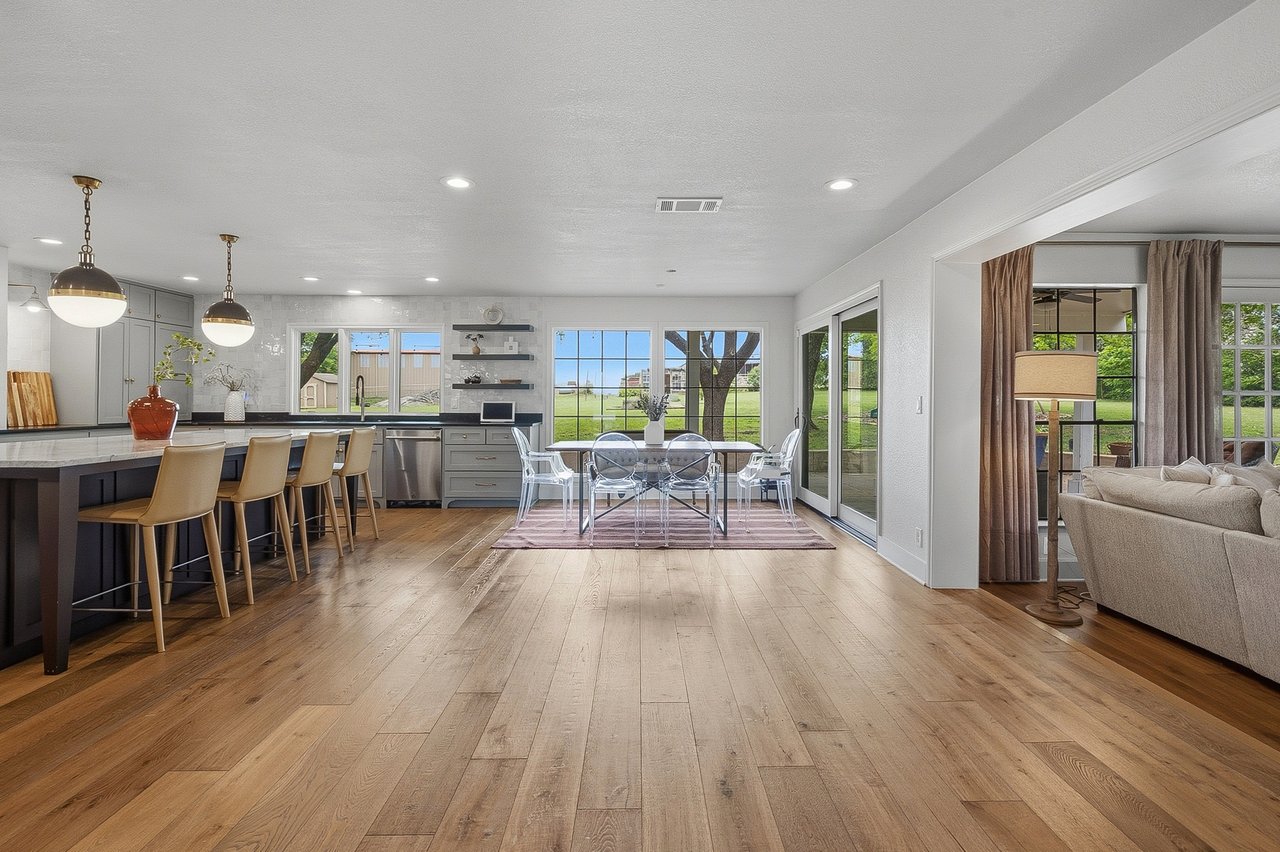 Acreage, Updated, All Near All Saints Episcopal School