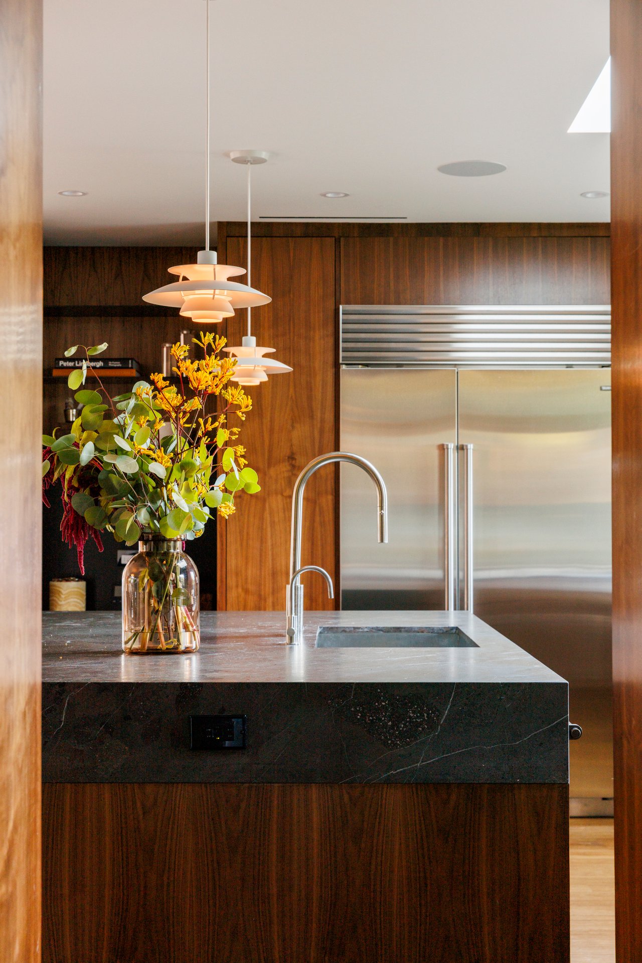 10965 Wrightwood Ln, Studio City 