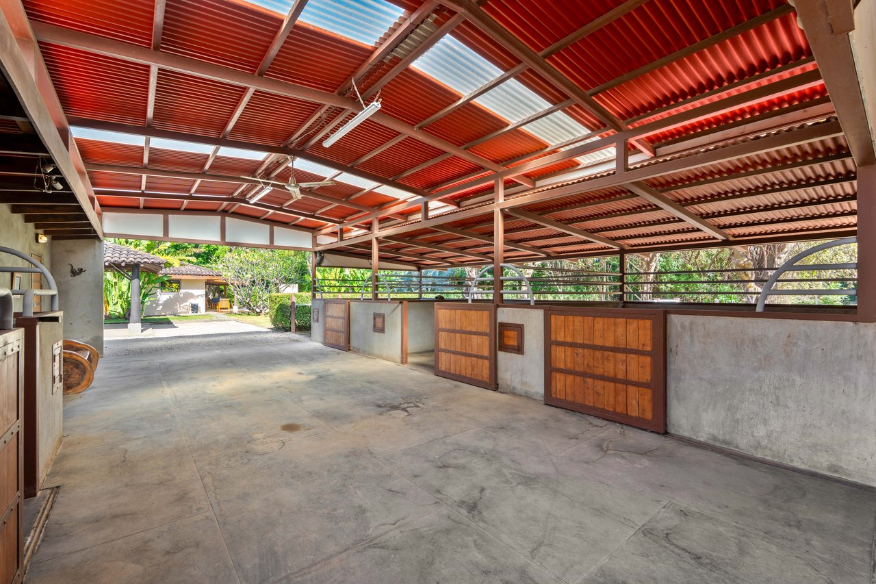 Casa Cacao | Exclusive Equestrian Estate Minutes from Playa Potrero