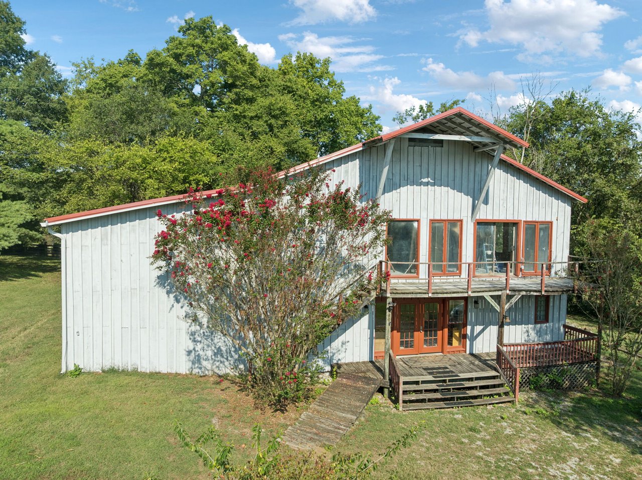 1512 Williamsport Pike