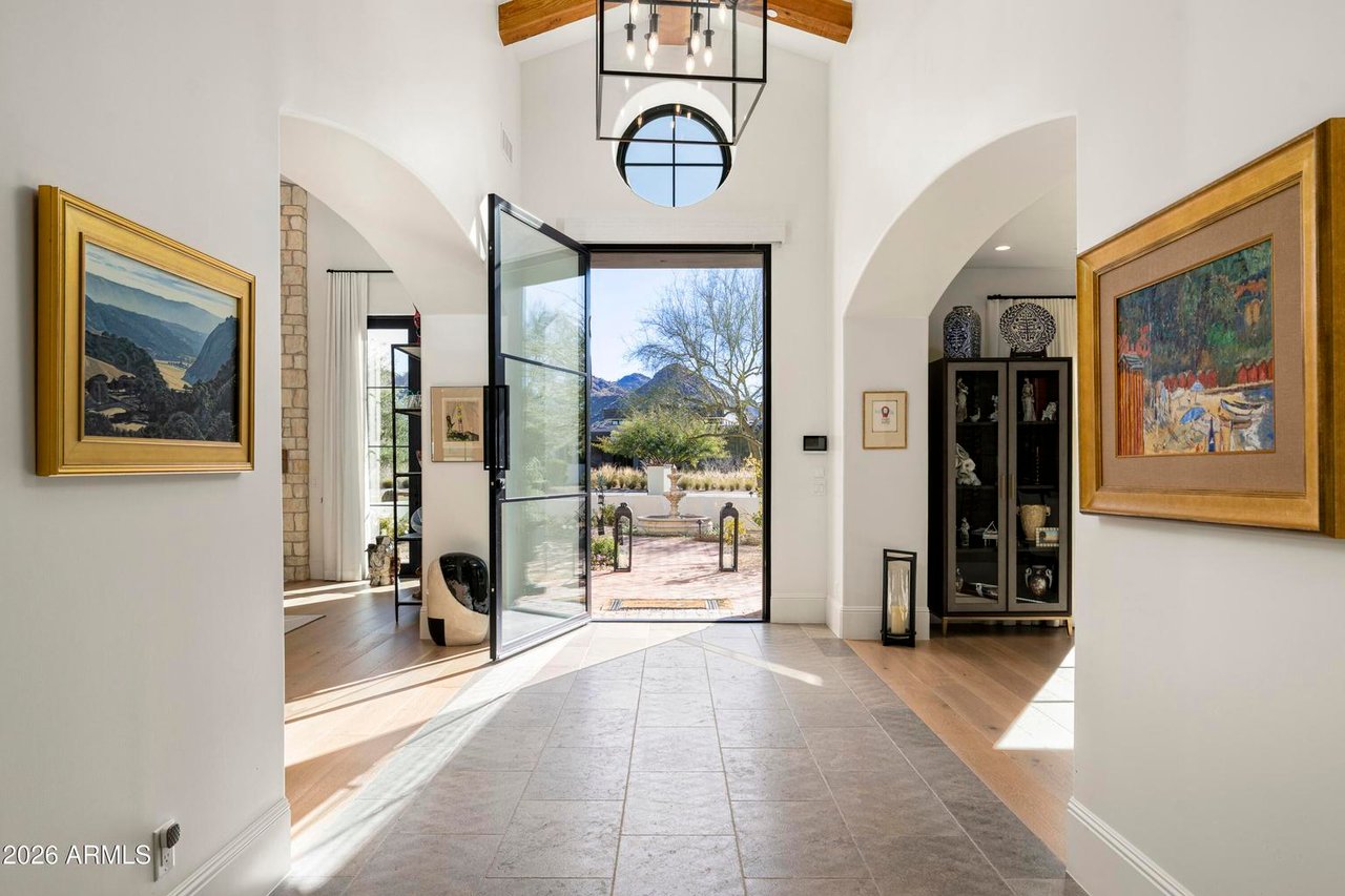 5432 E VIA DEL CIELO