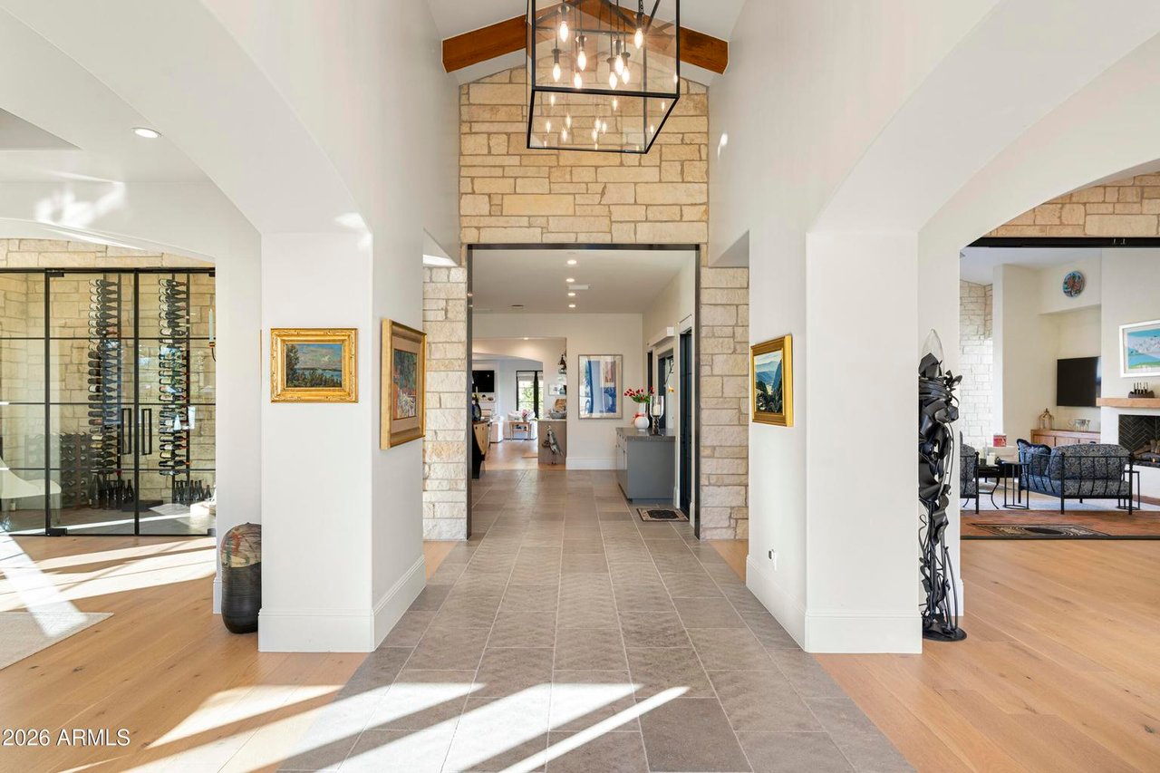 5432 E VIA DEL CIELO