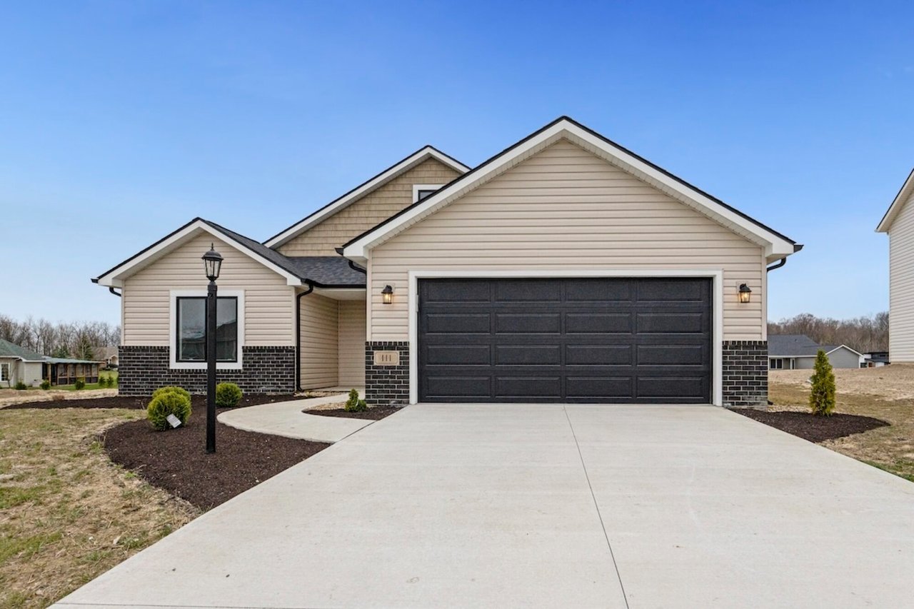 111 Sunset Dr