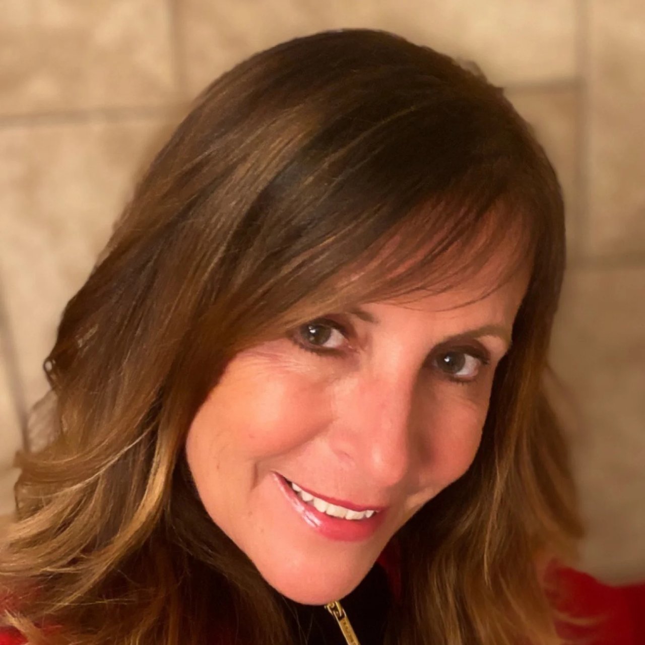 Patty Minahan Downers Grove, IL Real Estate Agent Headshot