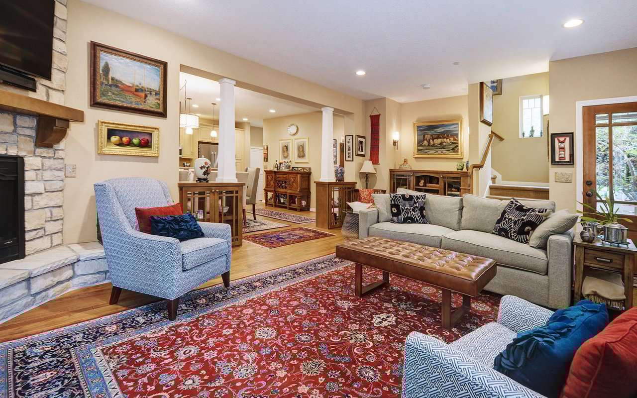 2481 Mapleton Avenue