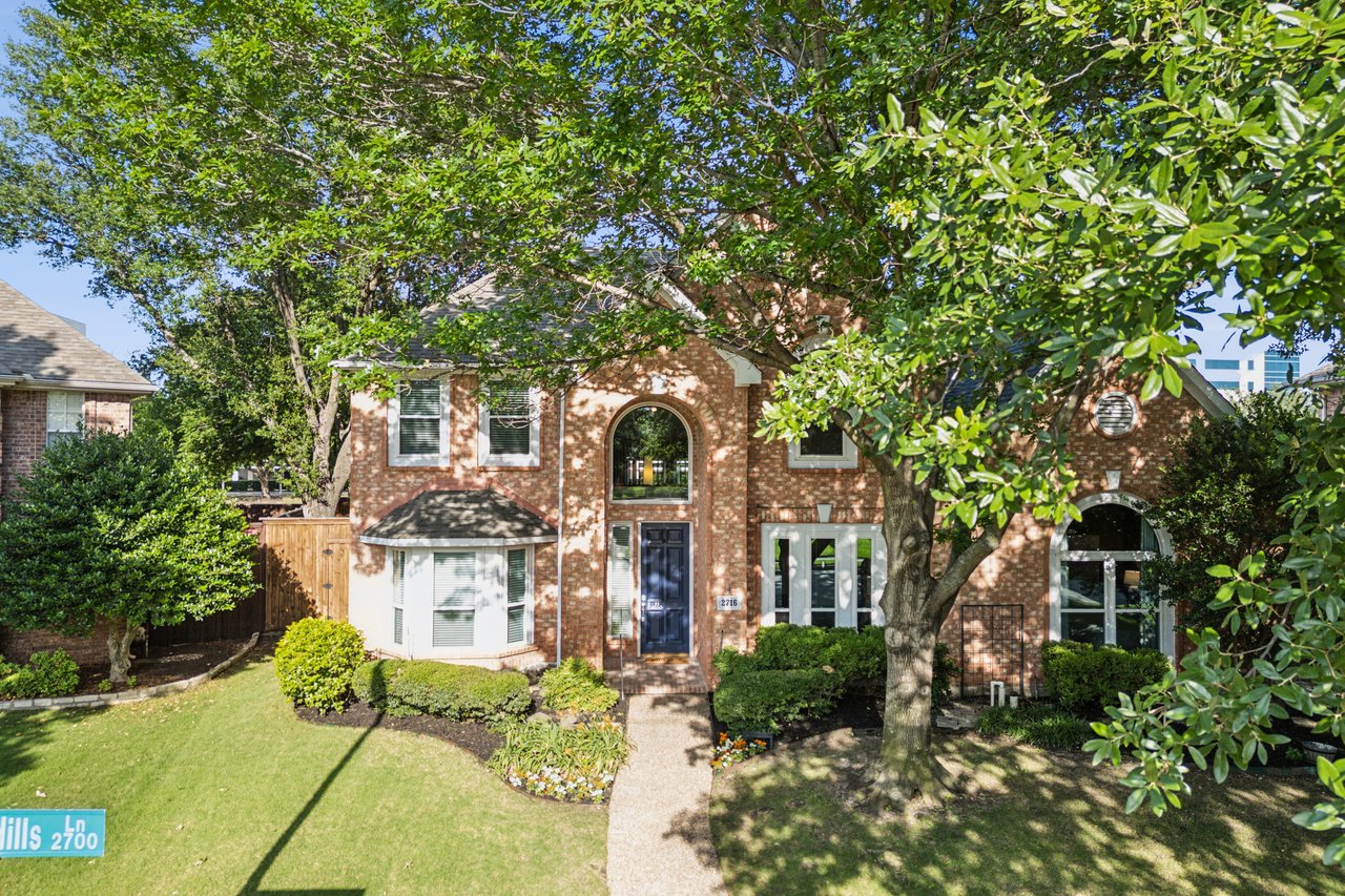 2716 Meadow Hills Lane