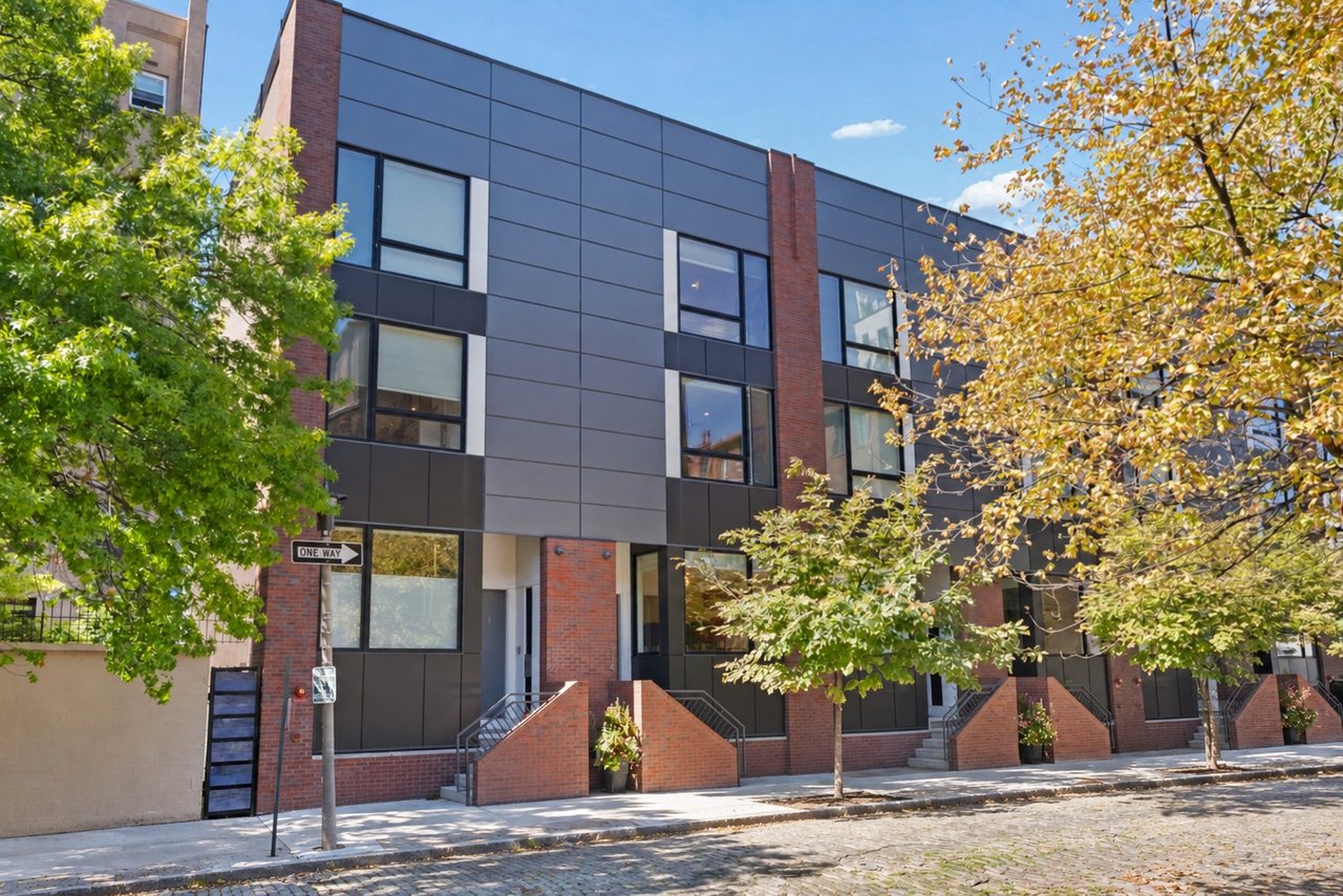 114 N Croskey St, Philadelphia, PA 19103