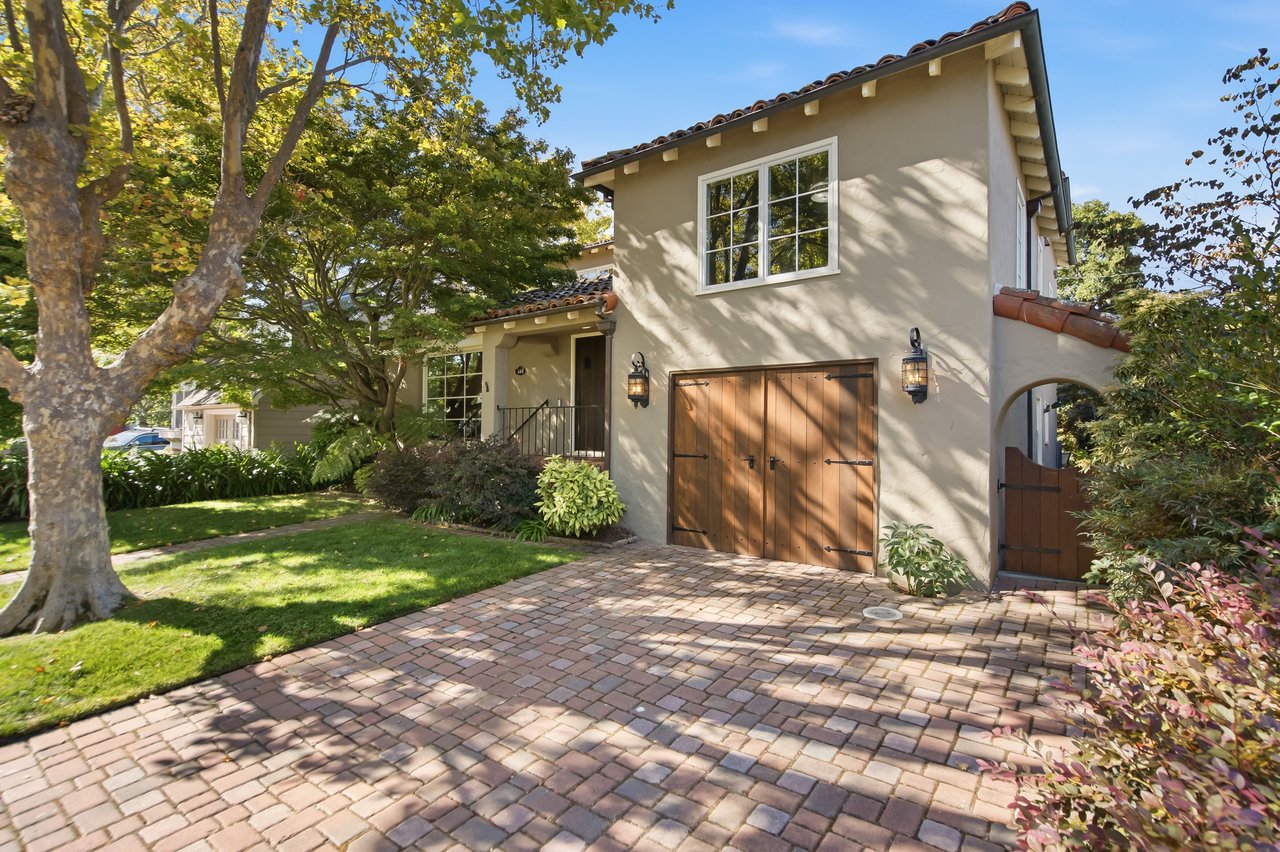 122 Castilian Way