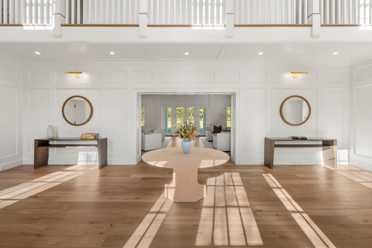 Stunning Residential Estate in Osterville 