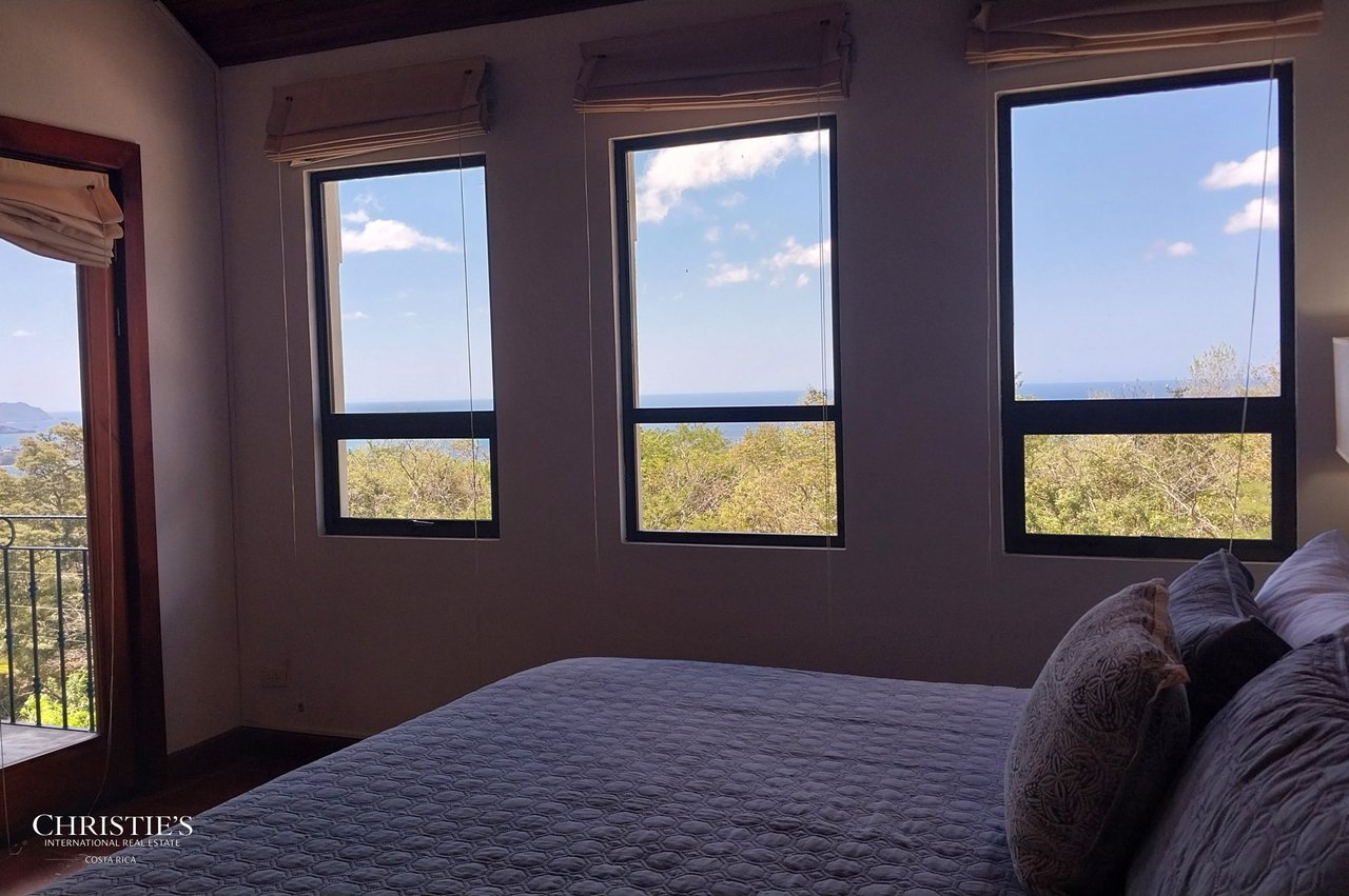 Casa de Estrellas – Luxury Oceanview Living Above Playa Penca & Potrero Bay