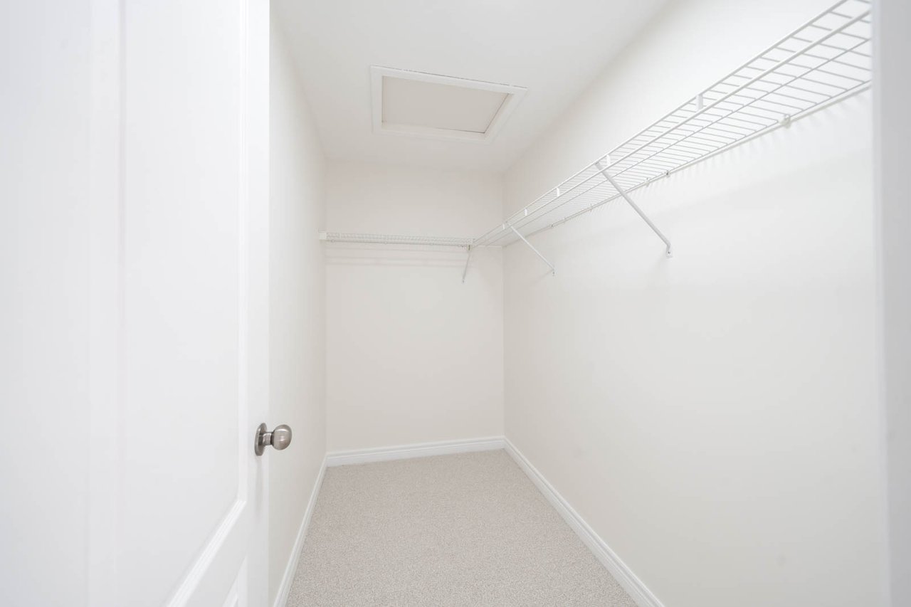 1187 Booth Ave