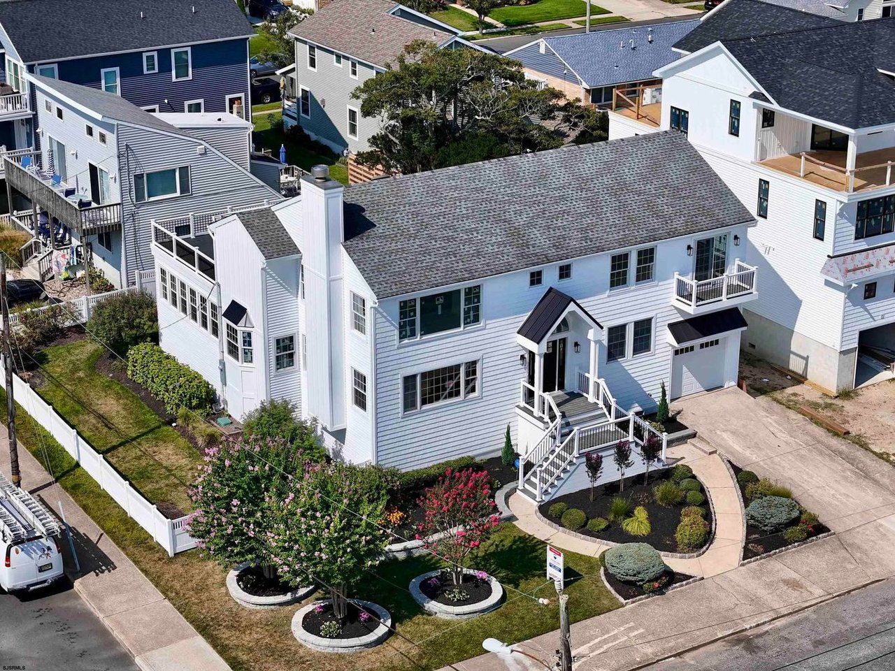 1107 Jenkins Pkwy