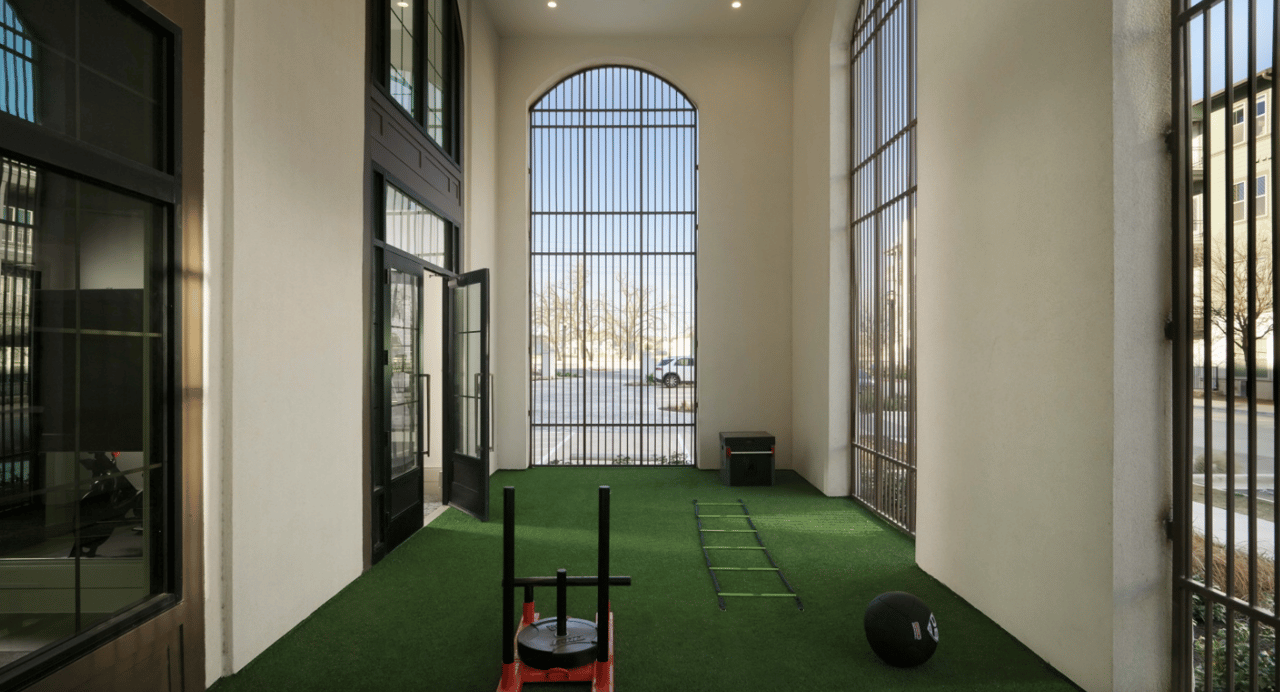 Up to 10 Weeks Free, $1,000 Gift Card and More!