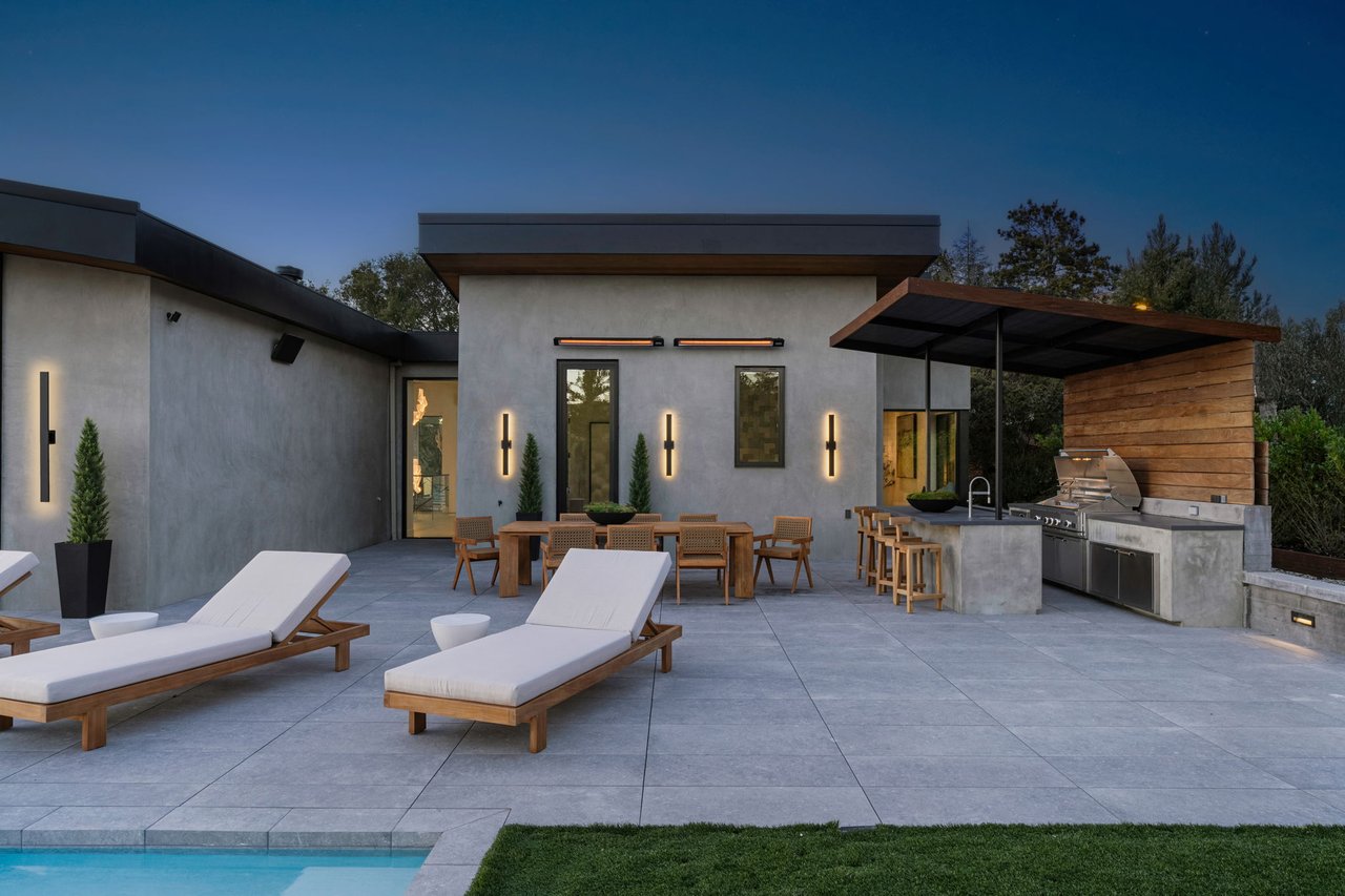 105 Canyon Drive