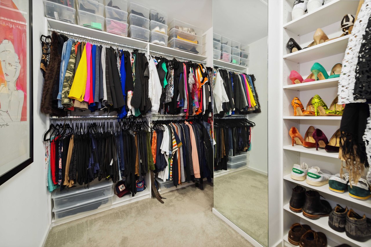 500 W Superior Street Unit: #2201